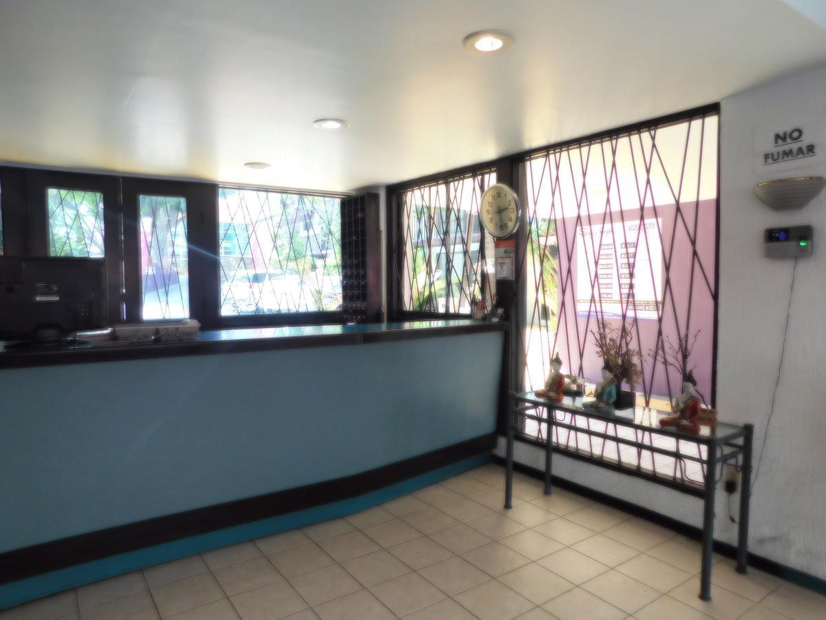 טיחואנה Hotel Suites Royal מראה חיצוני תמונה
