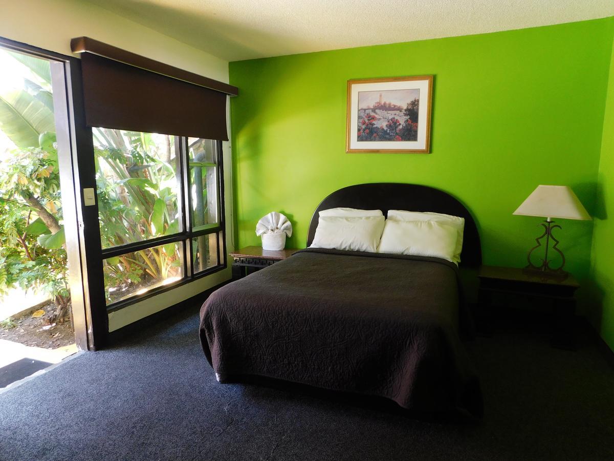 טיחואנה Hotel Suites Royal מראה חיצוני תמונה
