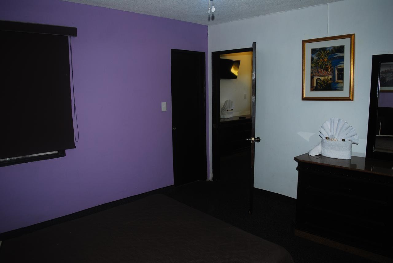 טיחואנה Hotel Suites Royal מראה חיצוני תמונה
