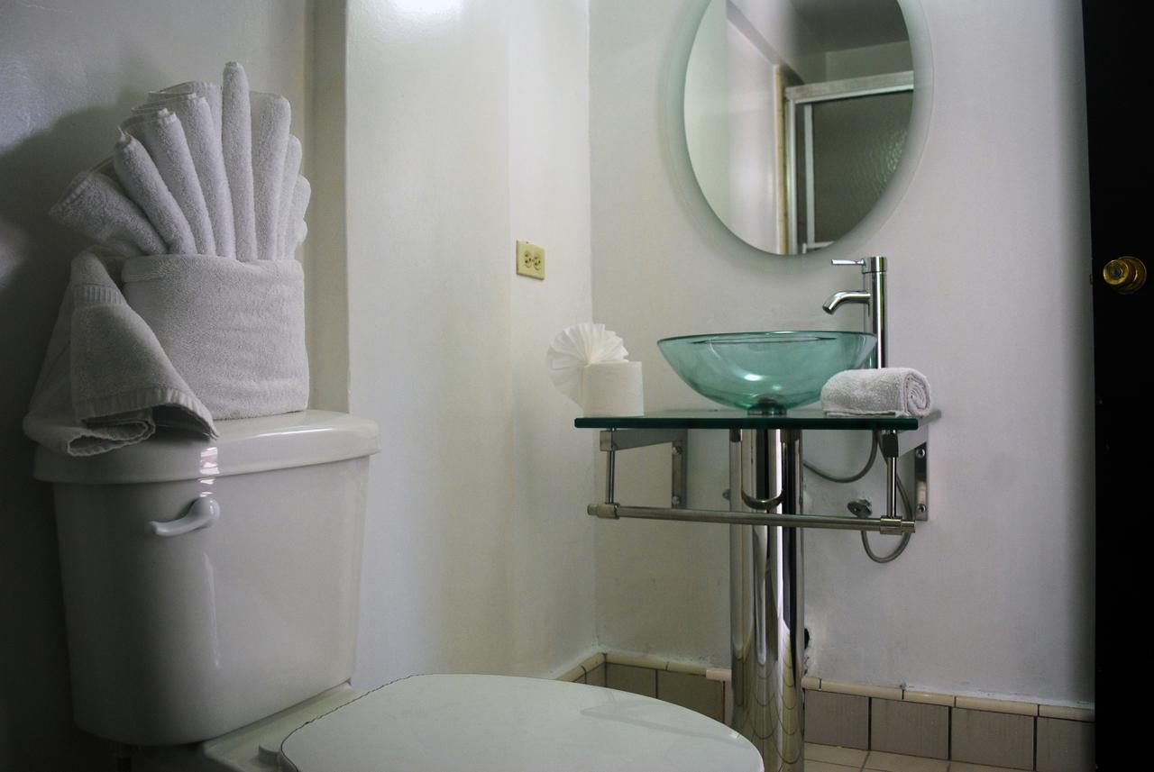 טיחואנה Hotel Suites Royal מראה חיצוני תמונה